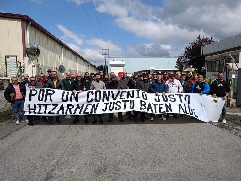 ELAk iragarri du langileak akordio batera iritsi direla lan-hitzarmena berritzeko