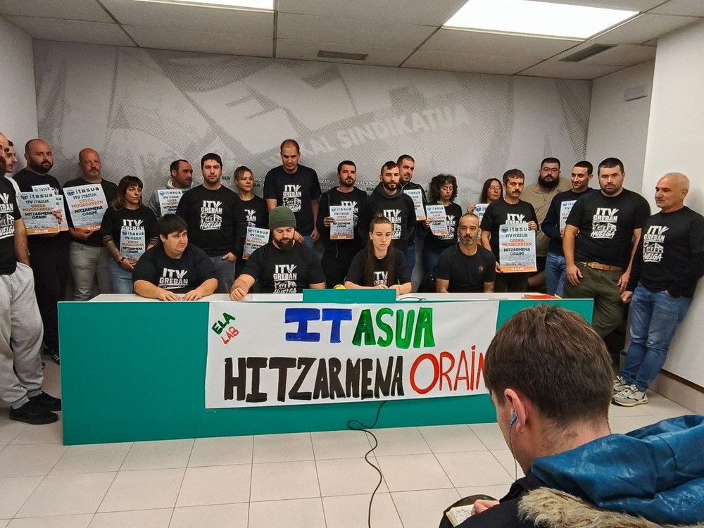 Grebalariak ordezkatzeko kontratatutako langilearen prestakuntza ikertzea eskatu du ELAk