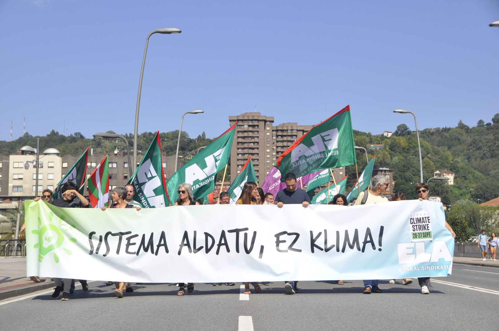 “Krisi ekologikoa klima aldaketa baina askoz sakonagoa da” #ReCommonsEurope