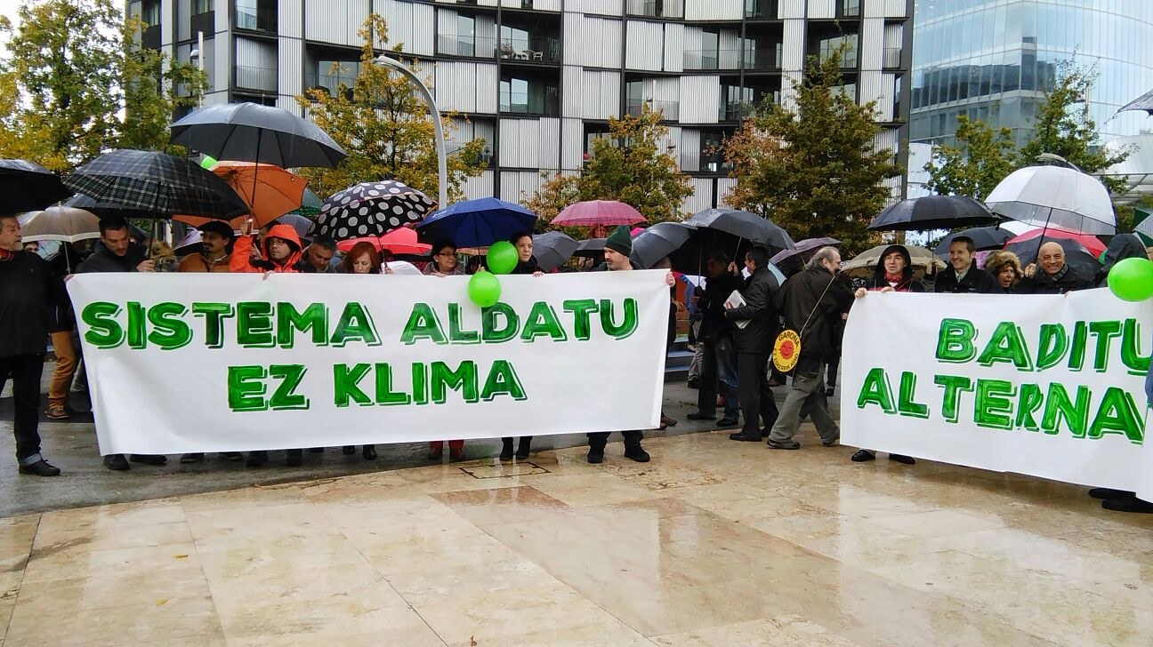 Baditugu alternatibak! Sistema aldatu, ez klima