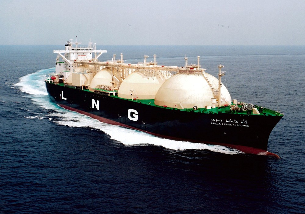 Europar Batasuneko gobernuek gas kontsumoan murrizketak adostu dituzte baina beharrezkoa den energia fosilak bertan behera uzteko erronkari heldu gabe