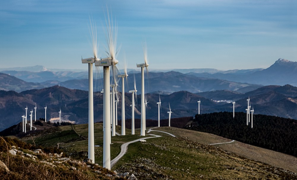 Parke eoliko handien hedapena ez da ELAk defendatzen duen trantsizio energetikoaren eredua