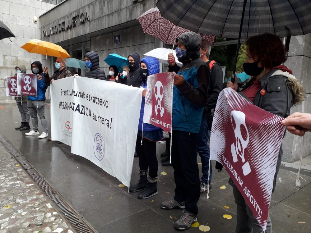 Zaldibar Argitu eta Euskal Herriko Eskubide Sozialen Karta herri akusazioa gisan ariko dira epaiketan