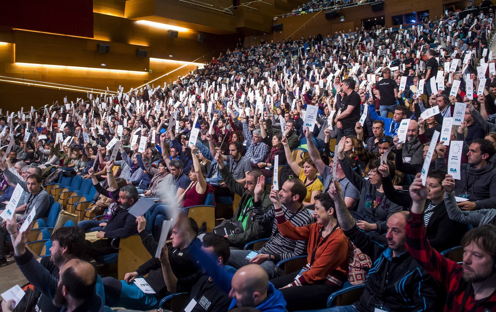 Jarraitu zuzenean ELAren XV. Kongresua Jarraitu zuzenean ELAren XV. Kongresua