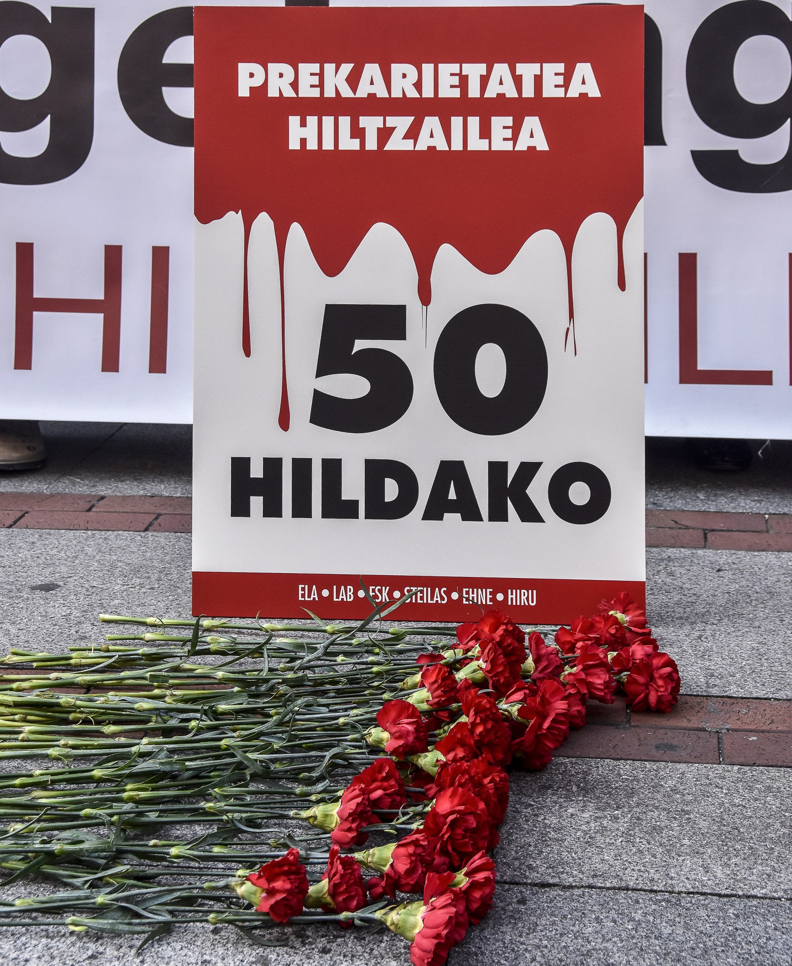 56 ohe huts samina zabaltzen #Landeia #prekarietateahiltzailea 56 ohe huts samina zabaltzen #Landeia #prekarietateahiltzailea