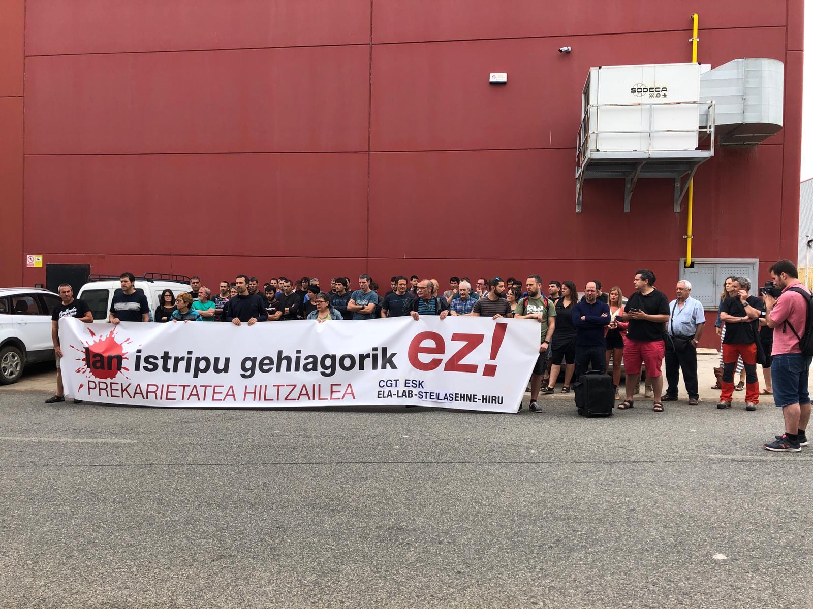 Arbizuko lan istripu mortala deitoratu eta gertaturikoa berehala argitzea exijitzen dugu Arbizuko lan istripu mortala deitoratu eta gertaturikoa berehala argitzea exijitzen dugu
