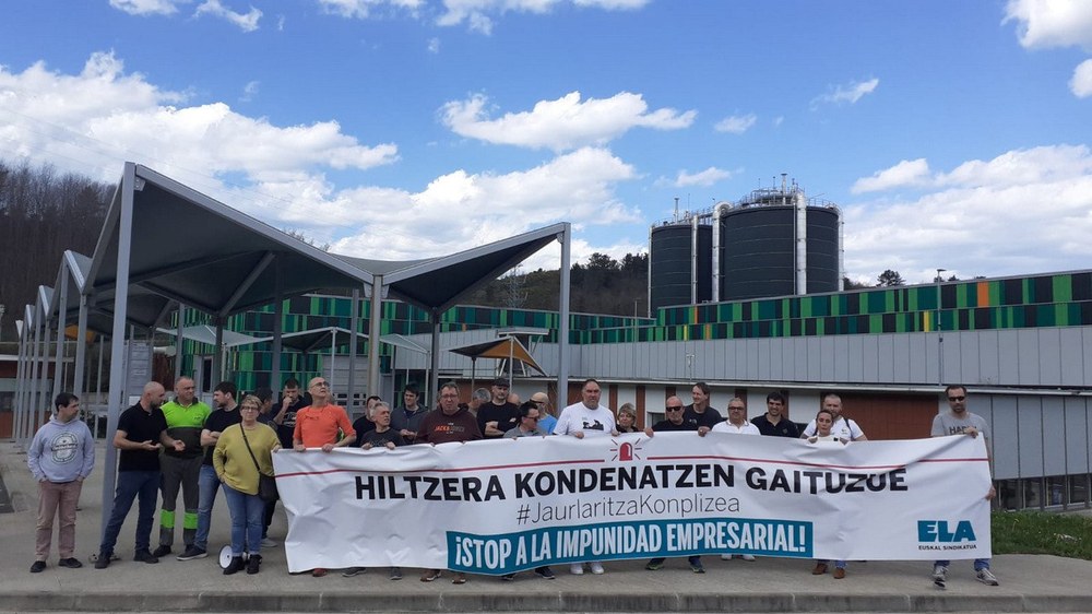 Kontzentrazioa Zubietako (Gipuzkoa) Ingurumen Gunean gertatutako lan istripua salatzeko