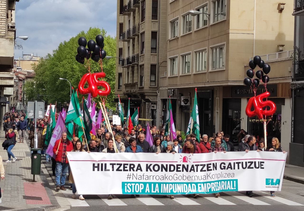 Hernanin kamioilari bat hil dela salatu du ELAk Hernanin kamioilari bat hil dela salatu du ELAk