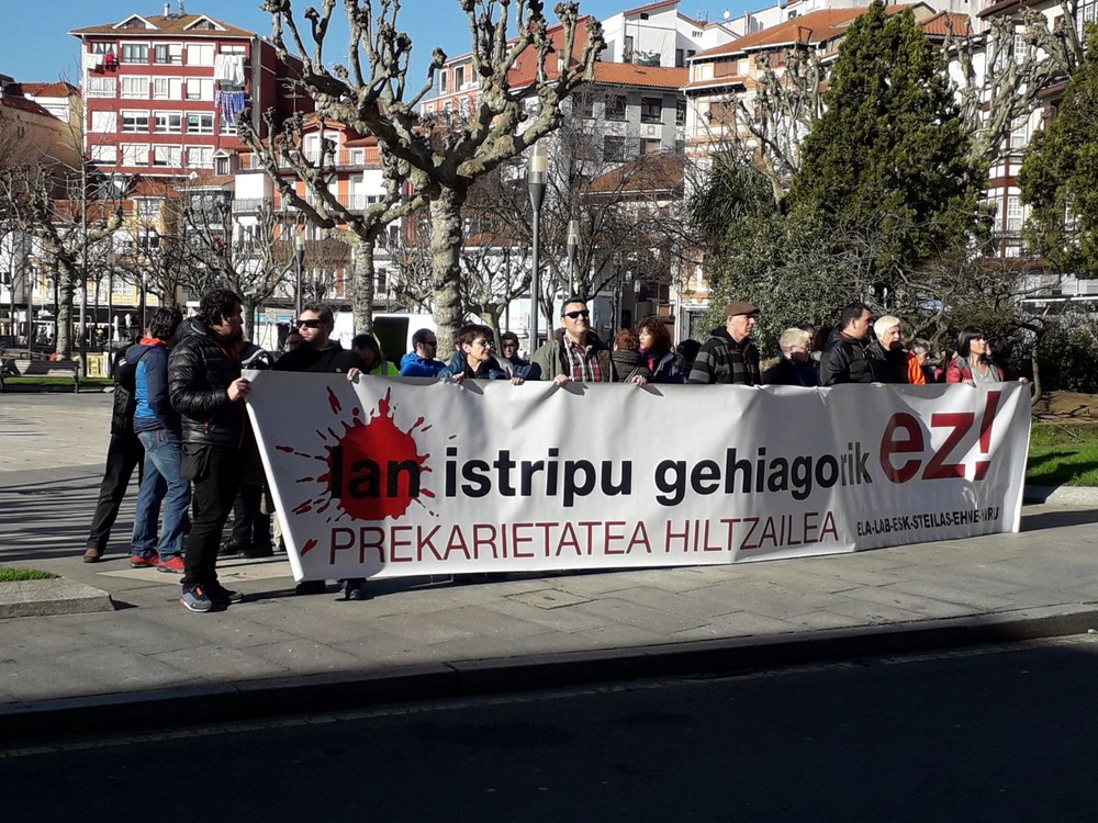 Bermeon itsasoan lanean ari zela gertatu zen lan istripu hilgarria salatu du ELAk