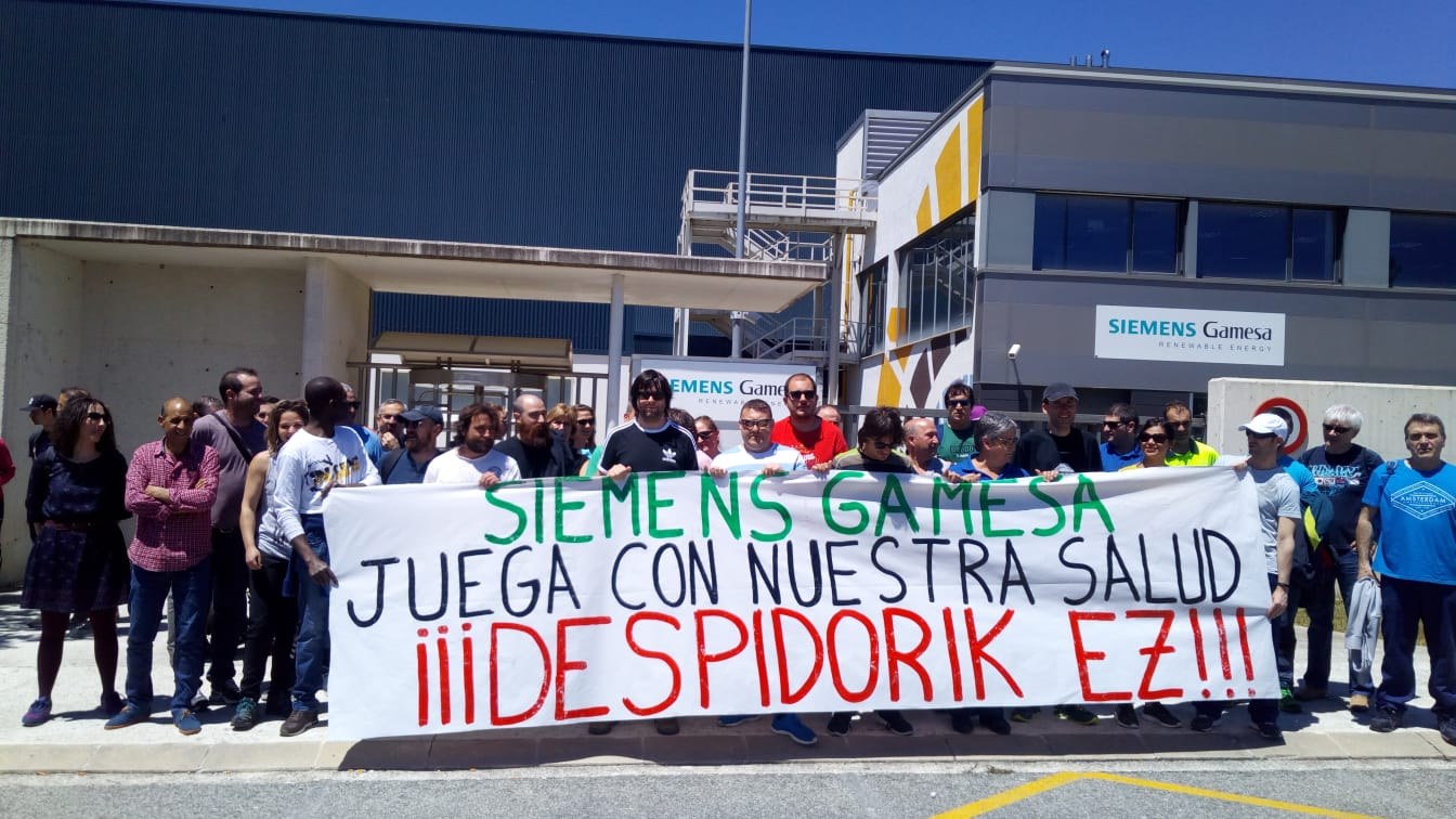 Agoizko Siemens-Gamesako langileak mobilizatu dira azken hiru kaleratzeen aurka