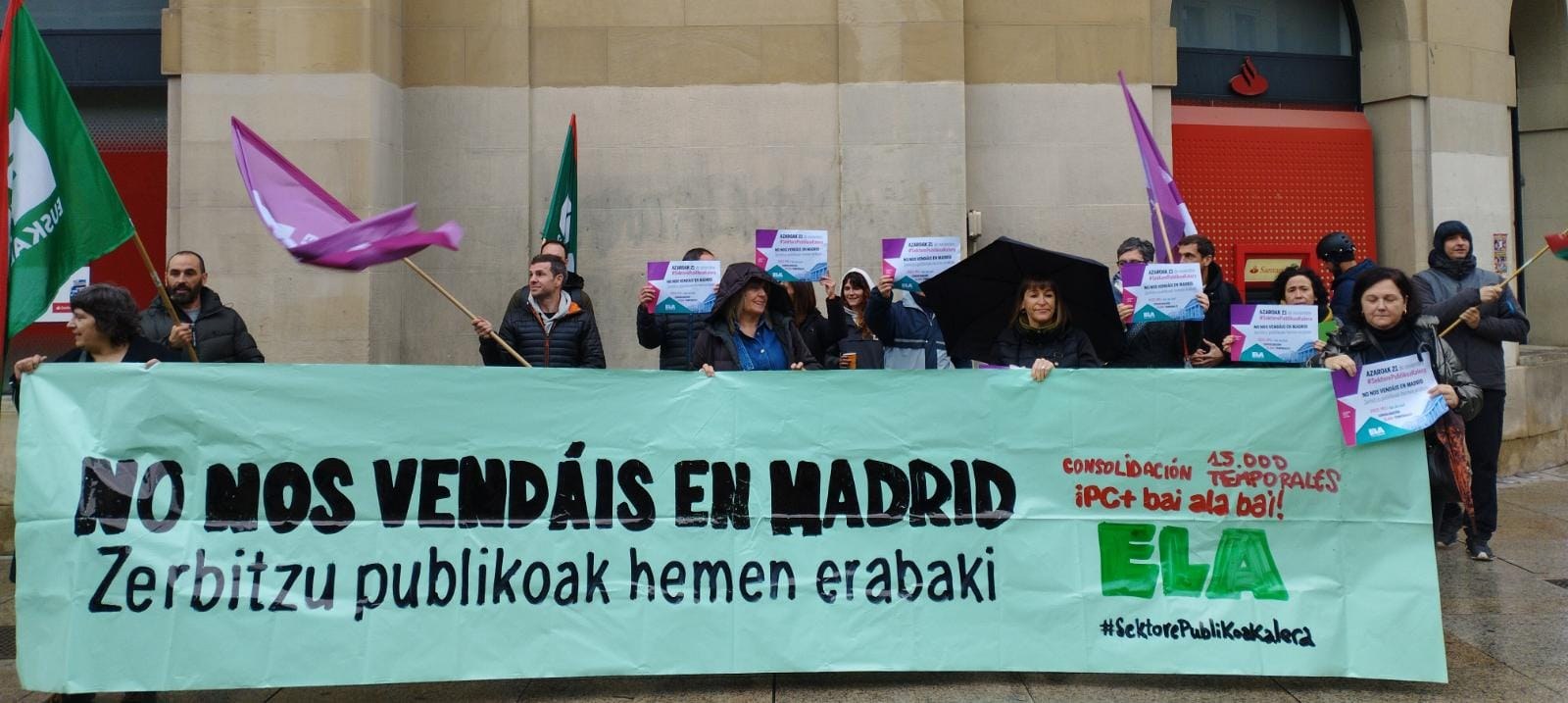 ELA EH-Bilduri, EAJri, Podemosi eta Izquierda-Ezkerrari euren botoarekin sektore publikoaren soldaten eta enpleguaren arloko eskumenak defenda ditzatela eskatzeko mobilizatu da