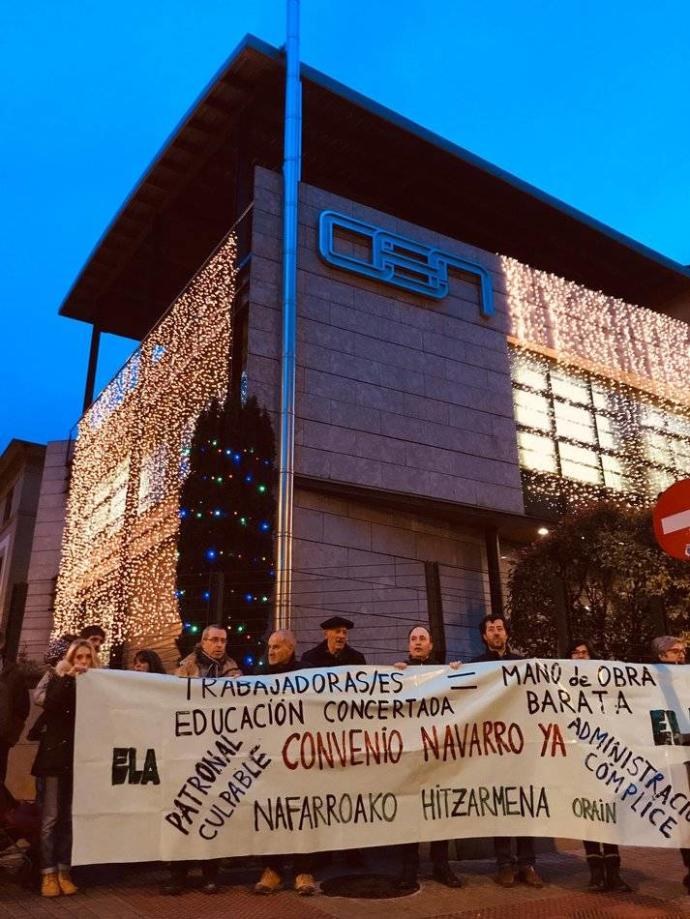 ELAk aintzat hartzen ditu Nafarroako Parlamentuak hezkuntza publikoko ituneko neurriak betetzera behartzea eta itunpeko plantilletan murrizketak eragoztea