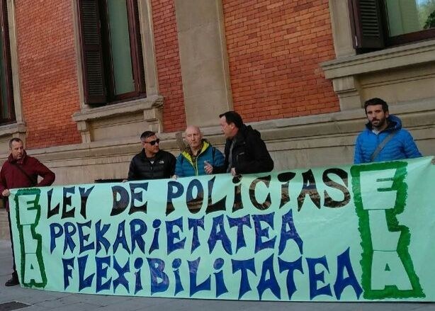 Trafikoaren eskumena hartzearekin batera bertzelako poliziak hein berean erretiratu beharko lirateke Nafarroatik