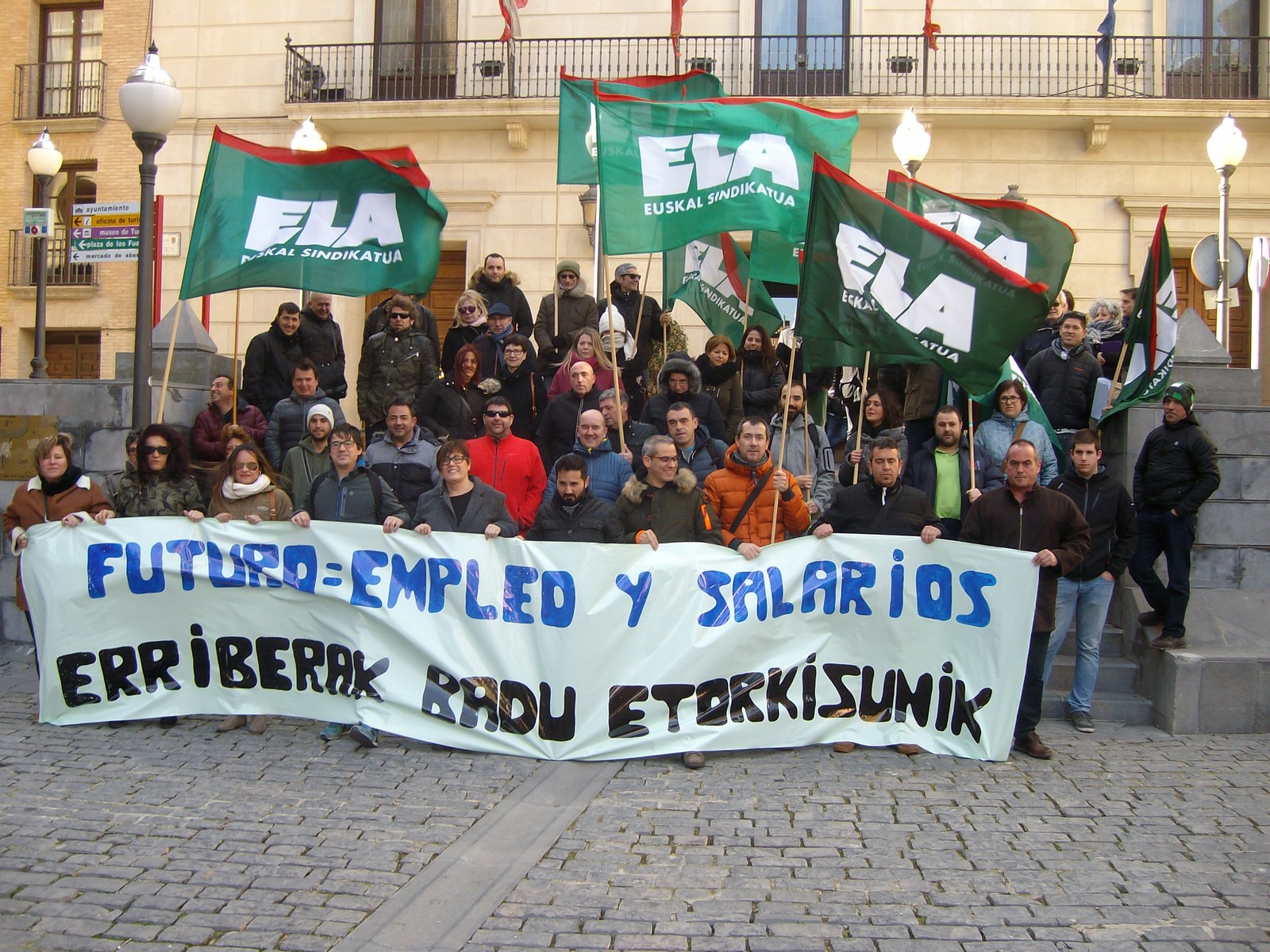 ELAk azpimarratzen du superabitaz harro egoteak Nafarroako Gobernua ortodoxia neoliberalean kokatzen duela