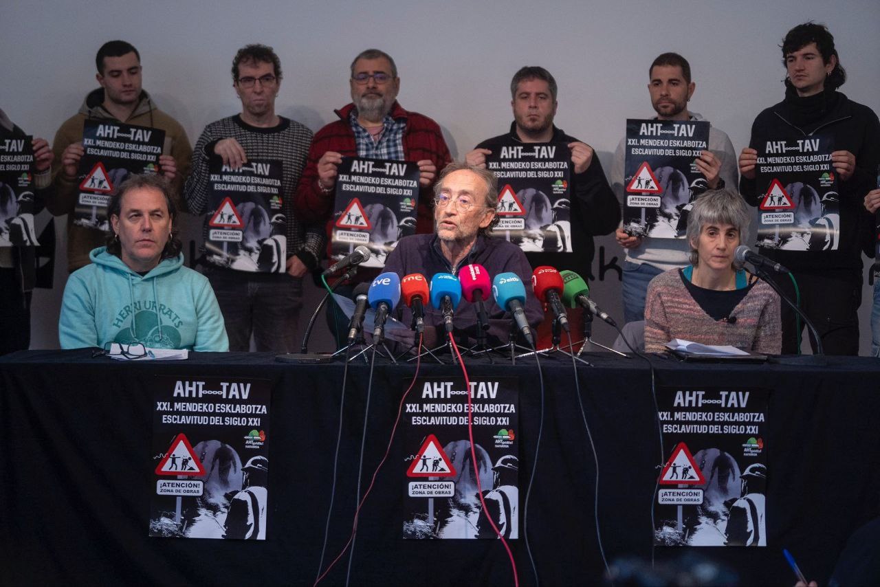 ELAk AHT Gelditu! Nafarroarekin bat egin du, obretako lan-baldintzak salatzeko ELAk AHT Gelditu! Nafarroarekin bat egin du, obretako lan-baldintzak salatzeko