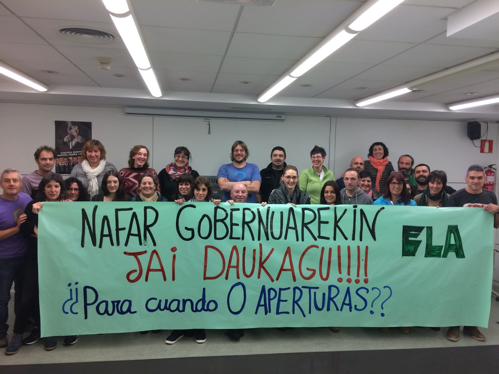 ELAk igande eta jaiegunetan irekitzearen aurka dauden eragile guztiak batera mobilizatzeko deia egin du
