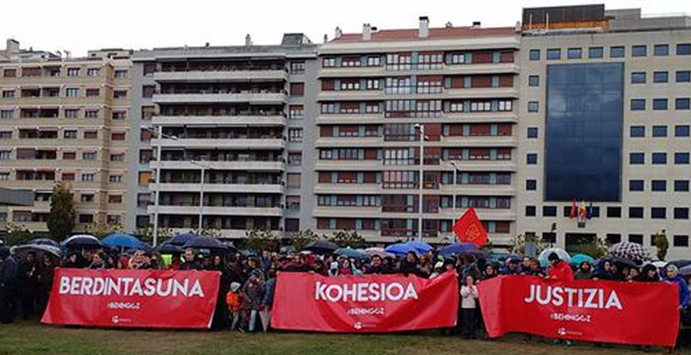 ELAk uste du euskararen aurkako beste eraso bat dela eta lege berri bat ezinbestekoa dela