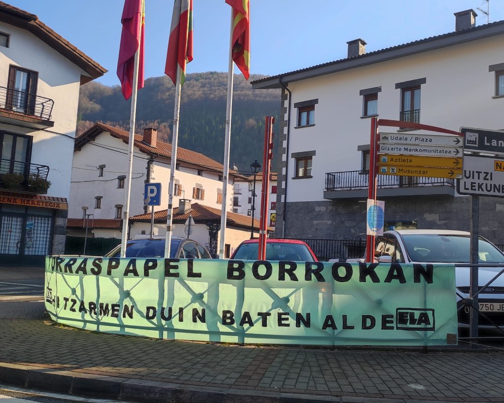 Leitzako TORRASPAPEL enpresako langileek erabaki dute bost eguneko greba egitea, igandetik aurrera, negoziazioek bizi duten blokeoa gainditzeko asmoz