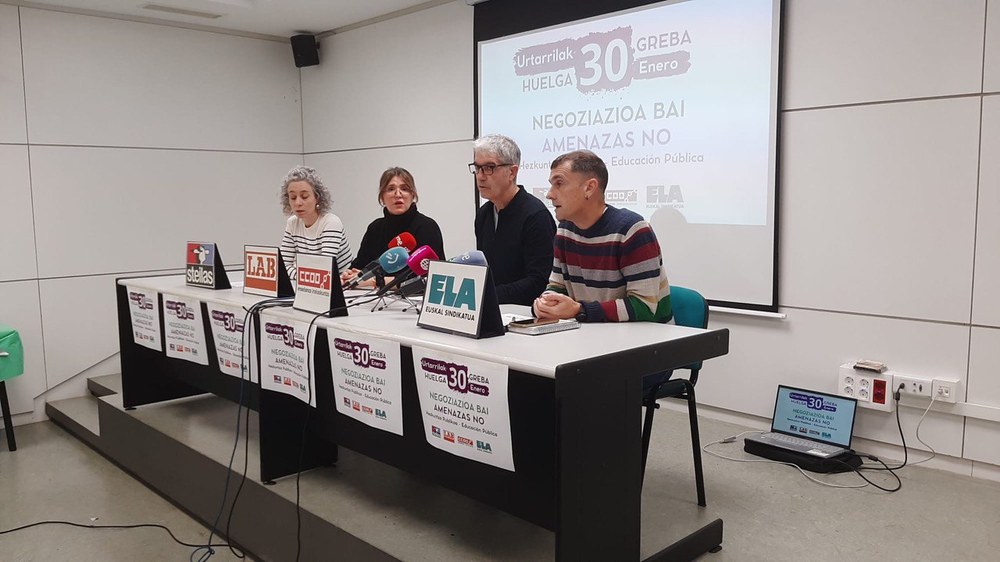 Sindikatuen gehiengoak ez du sinatuko Hezkuntzak aurkeztutako akordioa