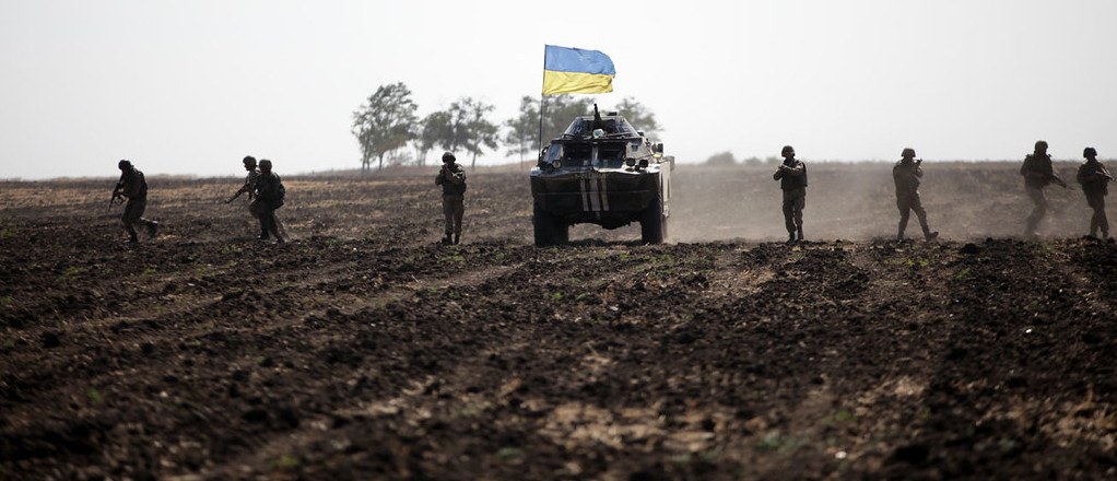 Ukrainan gerrari ez! Ukrainan gerrari ez!