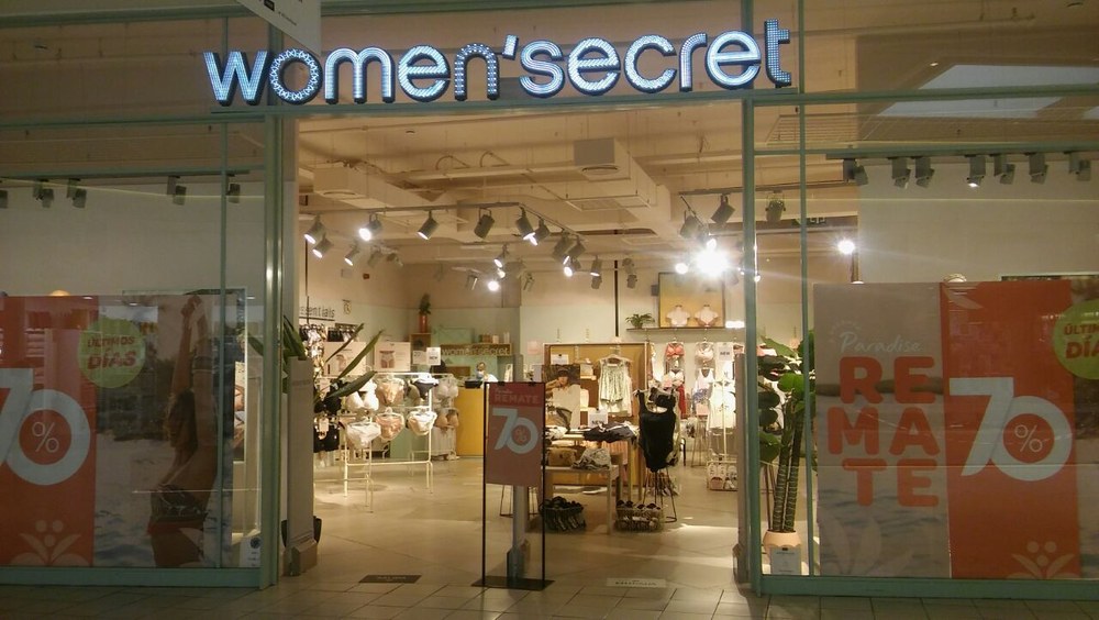 ELAk bertan behera utzi du Txingudiko  Women´secret dendan deitutako greba