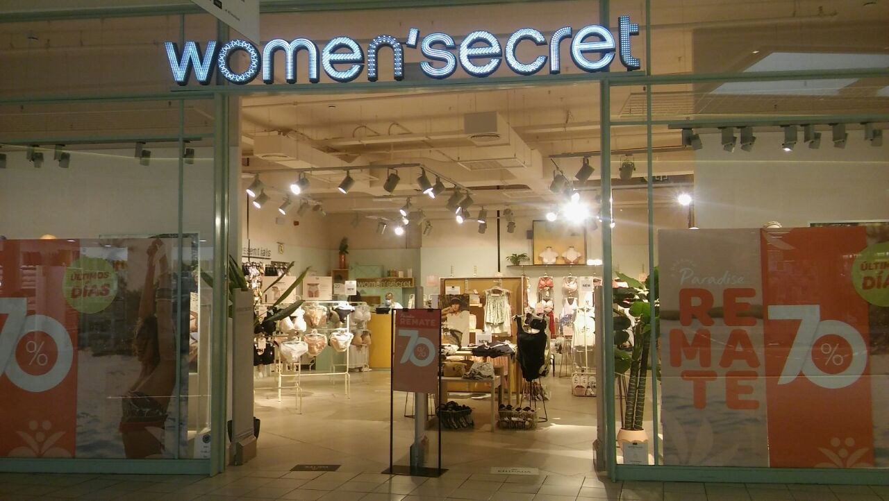 ELAk bertan behera utzi du Txingudiko  Women´secret dendan deitutako greba ELAk bertan behera utzi du Txingudiko  Women´secret dendan deitutako greba