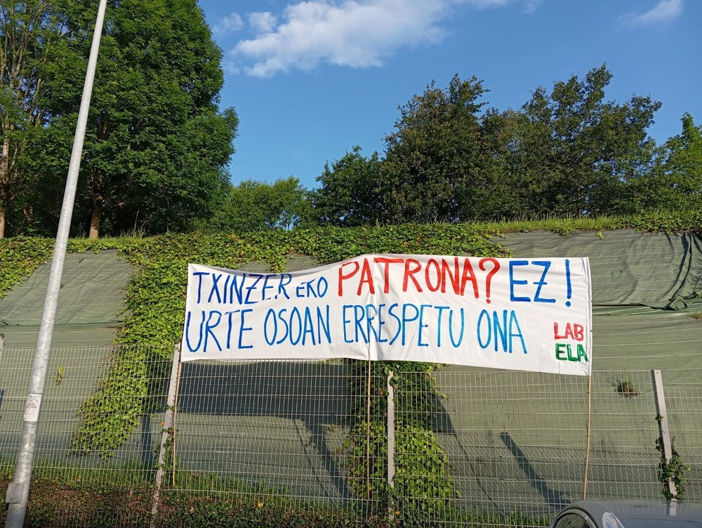 Enpresak akordioa lortzeko aukera eten du eta gatazka irekita mantendu du