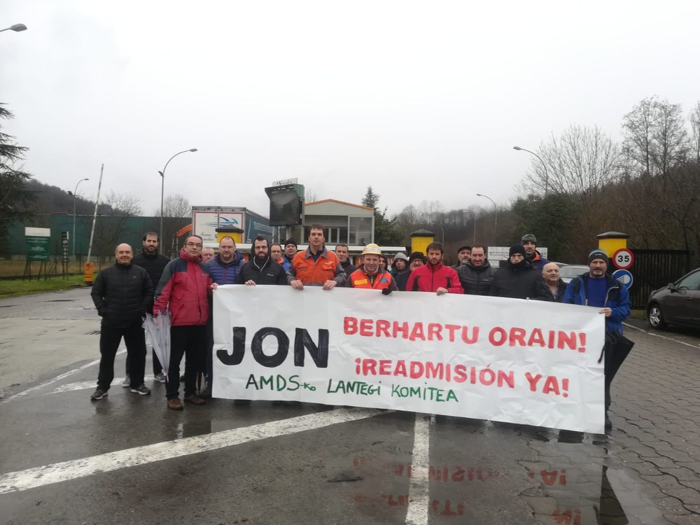 Hiru greba egun Jon Ruizen kaleratzea salatzeko