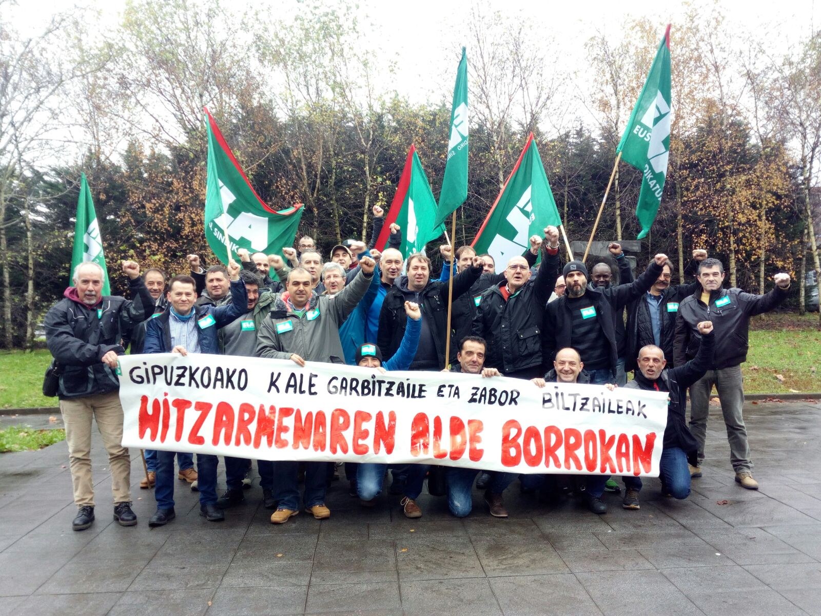 Akordio positiboa lortu ondoren ELAk bertan behera utzi du Gipuzkoako kale garbitasuneko greba deialdia