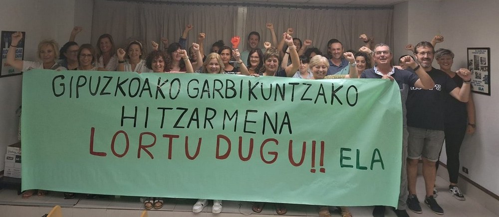 ELAk sinatu du Gipuzkoako Garbikuntzaren aurreakordioa, soldata arrakala %55 murriztuta