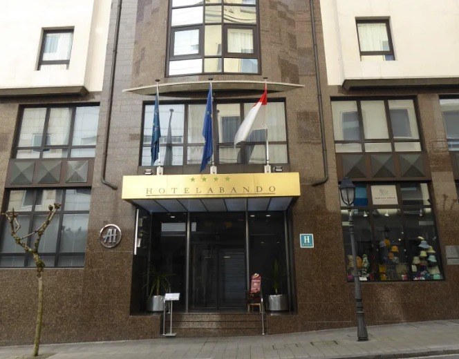 Justiziak Hotel Abando behartu du kategoria profesionalen eginkizunak errespetatzera