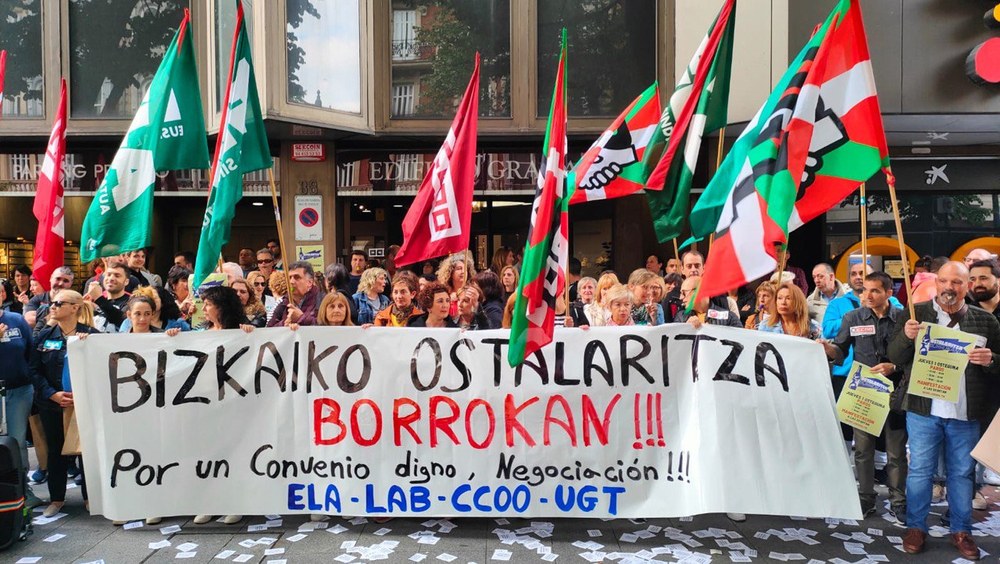 Lau orduko lanuzteak deitu dituzte ekainaren 1ean