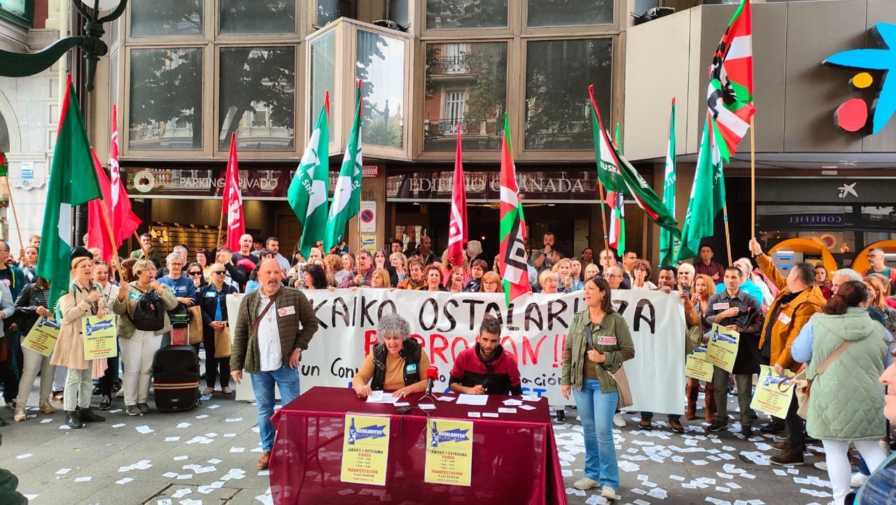 Lau orduko lanuzteak deitu dituzte ekainaren 1ean Lau orduko lanuzteak deitu dituzte ekainaren 1ean