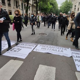 Des manifestations contre ce système qui nous tue et rend malades
